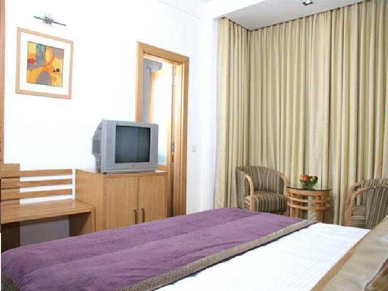 Dolphinn Delhi  Eksteriør bilde